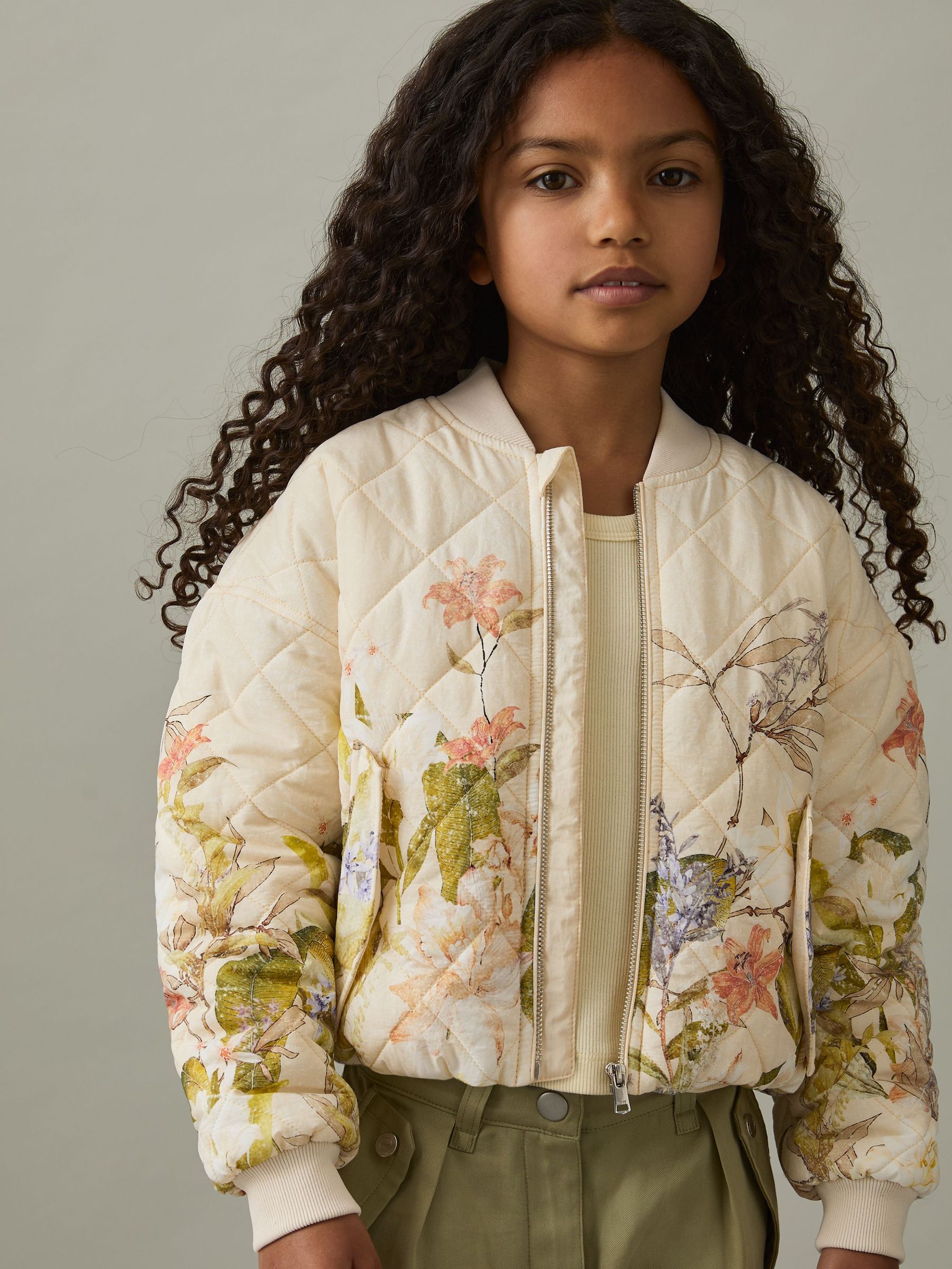 4-9 yrs Quilted Printed Bomber Jacket in Pink Print (AV5115) | €120