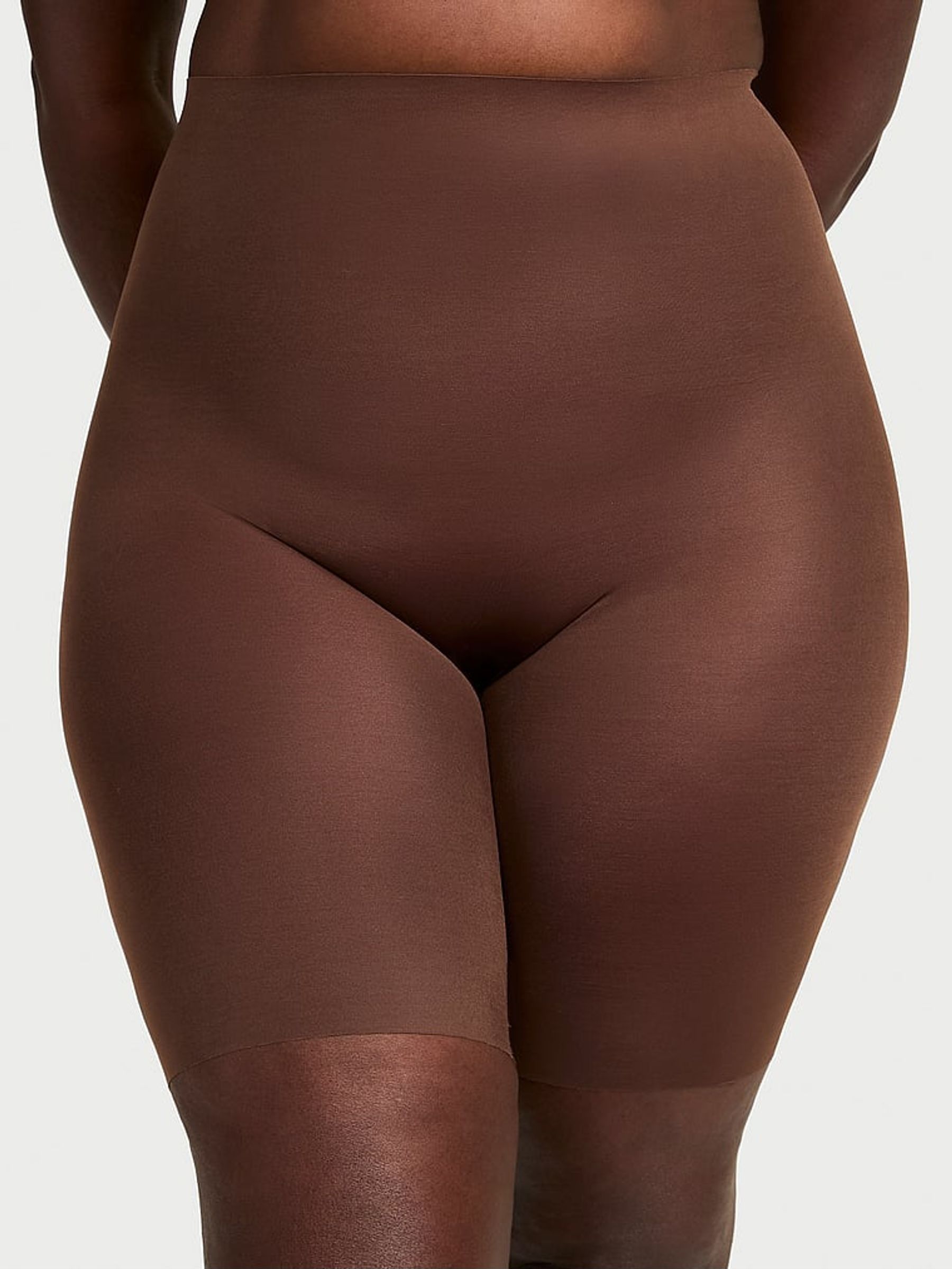 Ganache Nude Mid Thigh Shaping SheerSmoothing™ Knickers (AV7573) | €33