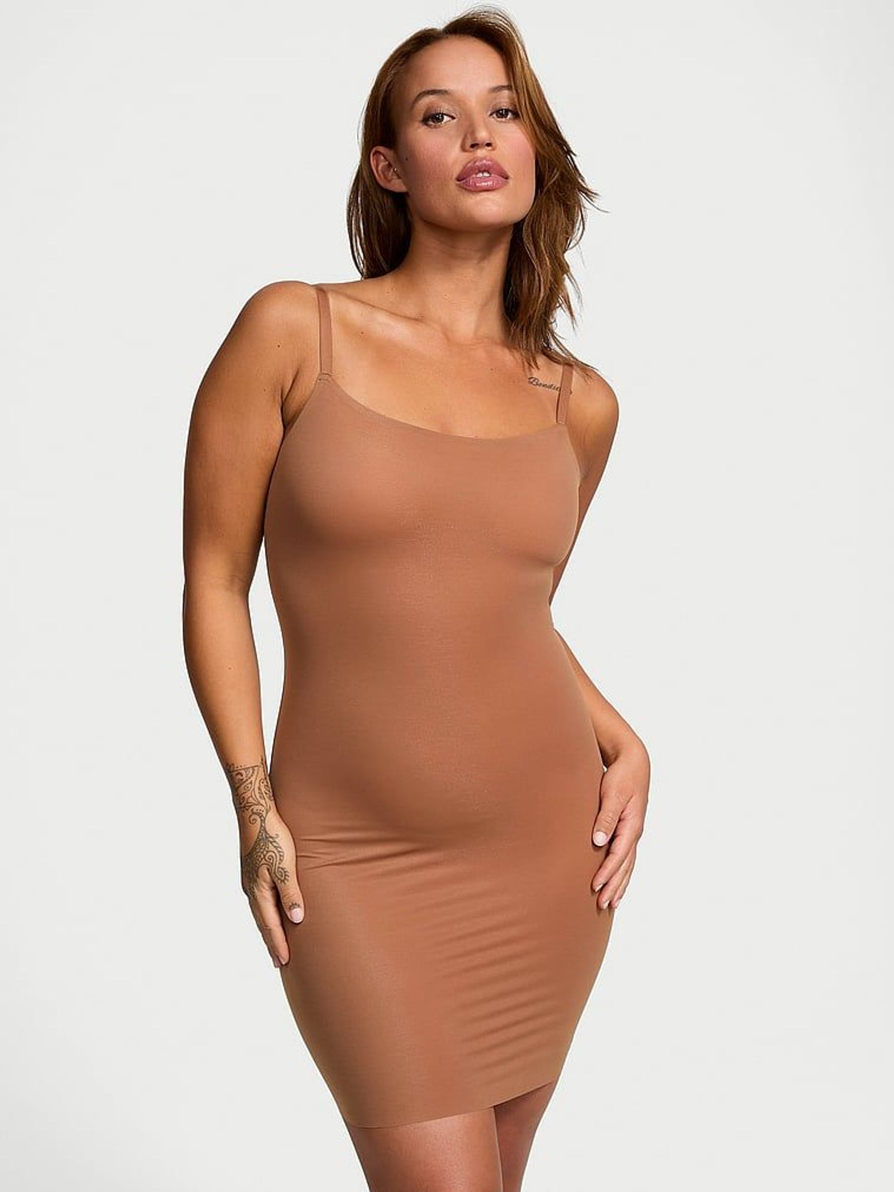 Caramel Nude Shaping SheerSmoothing™ Slip (AV7594) | €68
