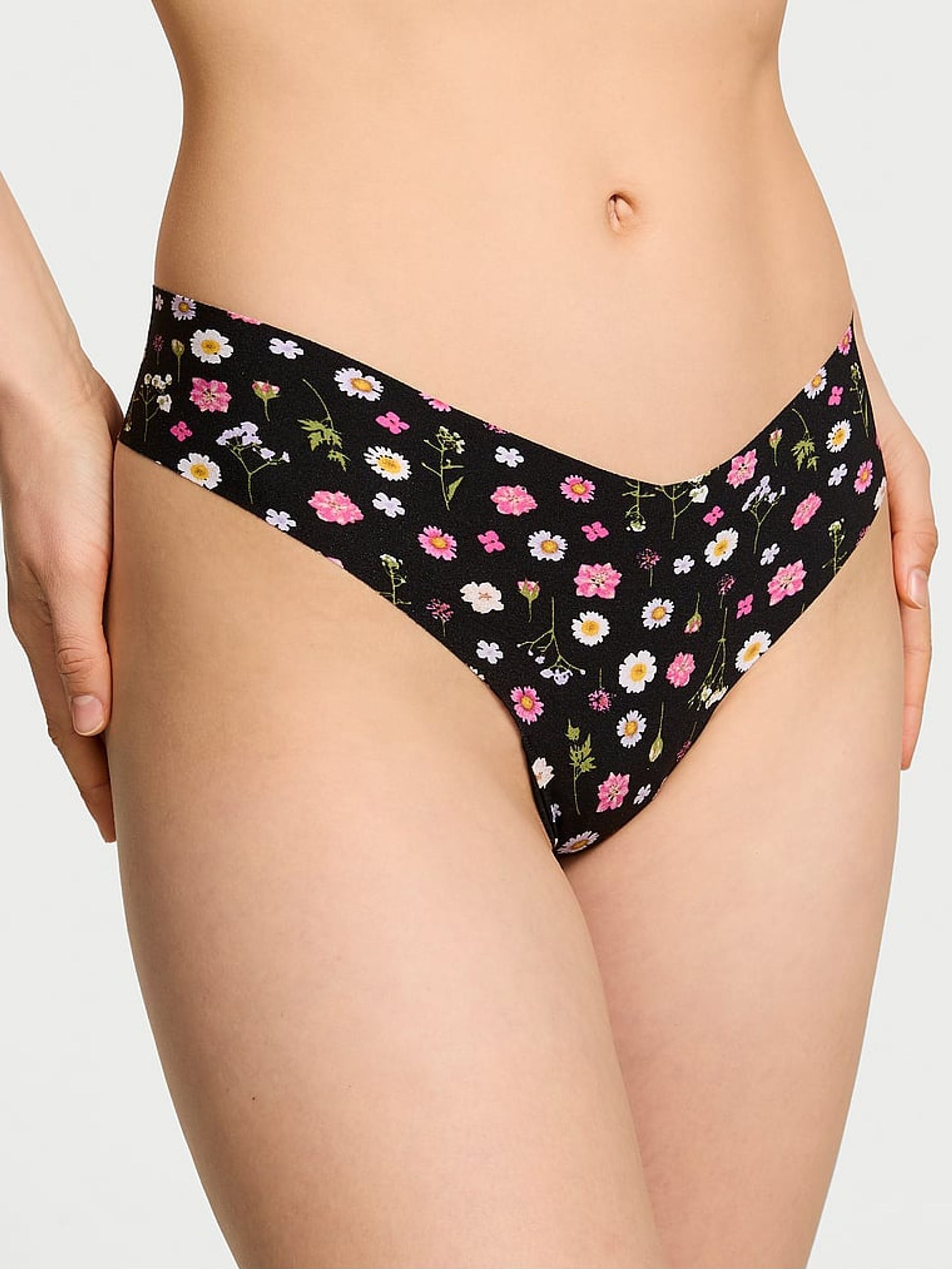 Black Floral Thong Knickers (AY0105) | €10.50