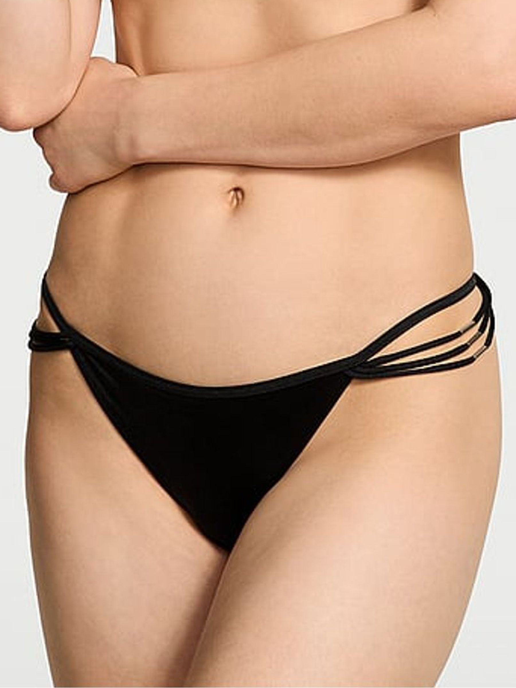 Black Archive Bikini Bottoms (AY0113) | €55