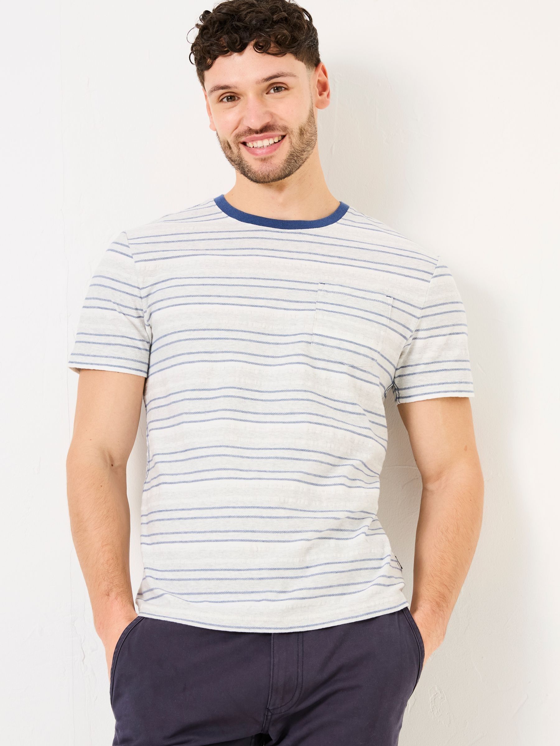 Oakdale White Striped T-shirt (AY3053) | €36.50