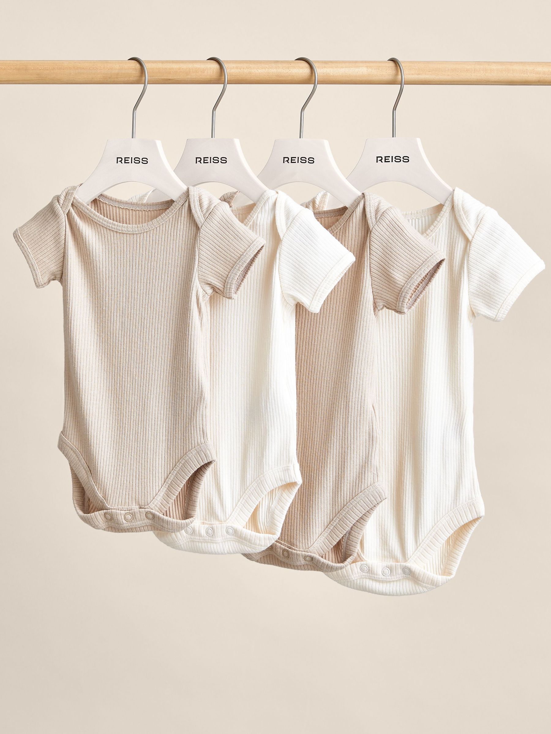 4 Pack Growing Bodysuit Gift Set in Natural (AY6526) | CHF 90