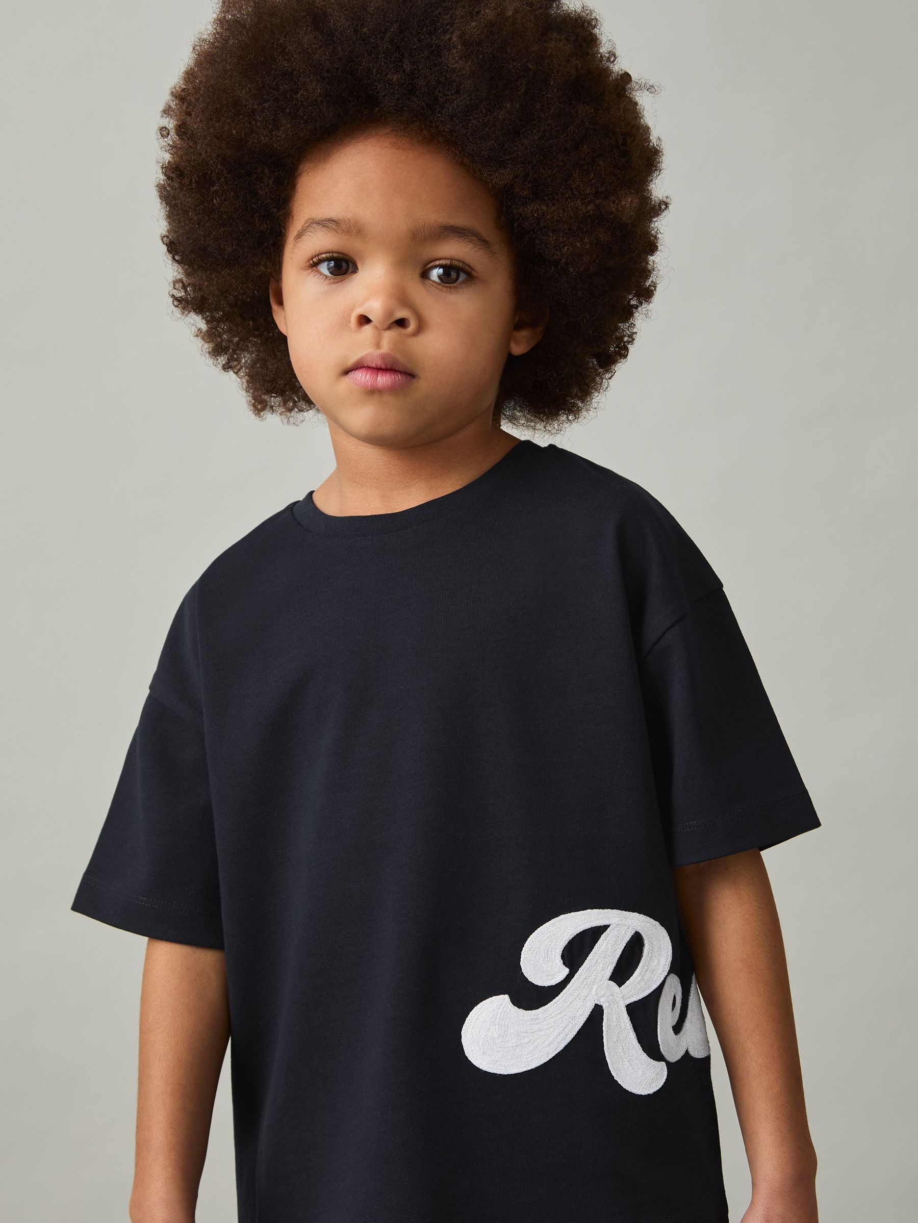 T-shirt oversize en coton avec logo script bleu marine (AY7476) | 30 €