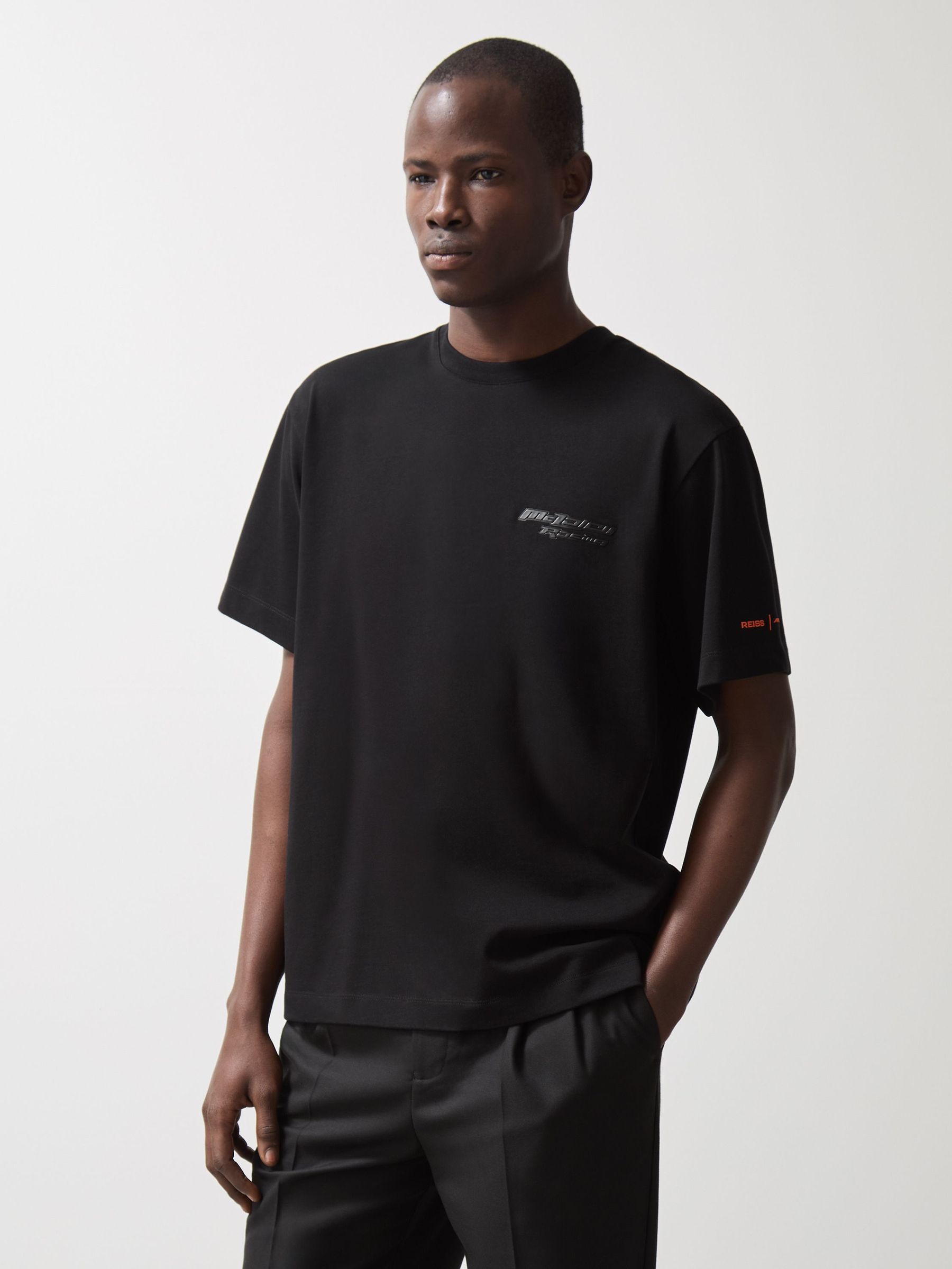 McLaren F1 Team Oversize Logo T-Shirt Unisex Fit in Black (AY7538) | €125