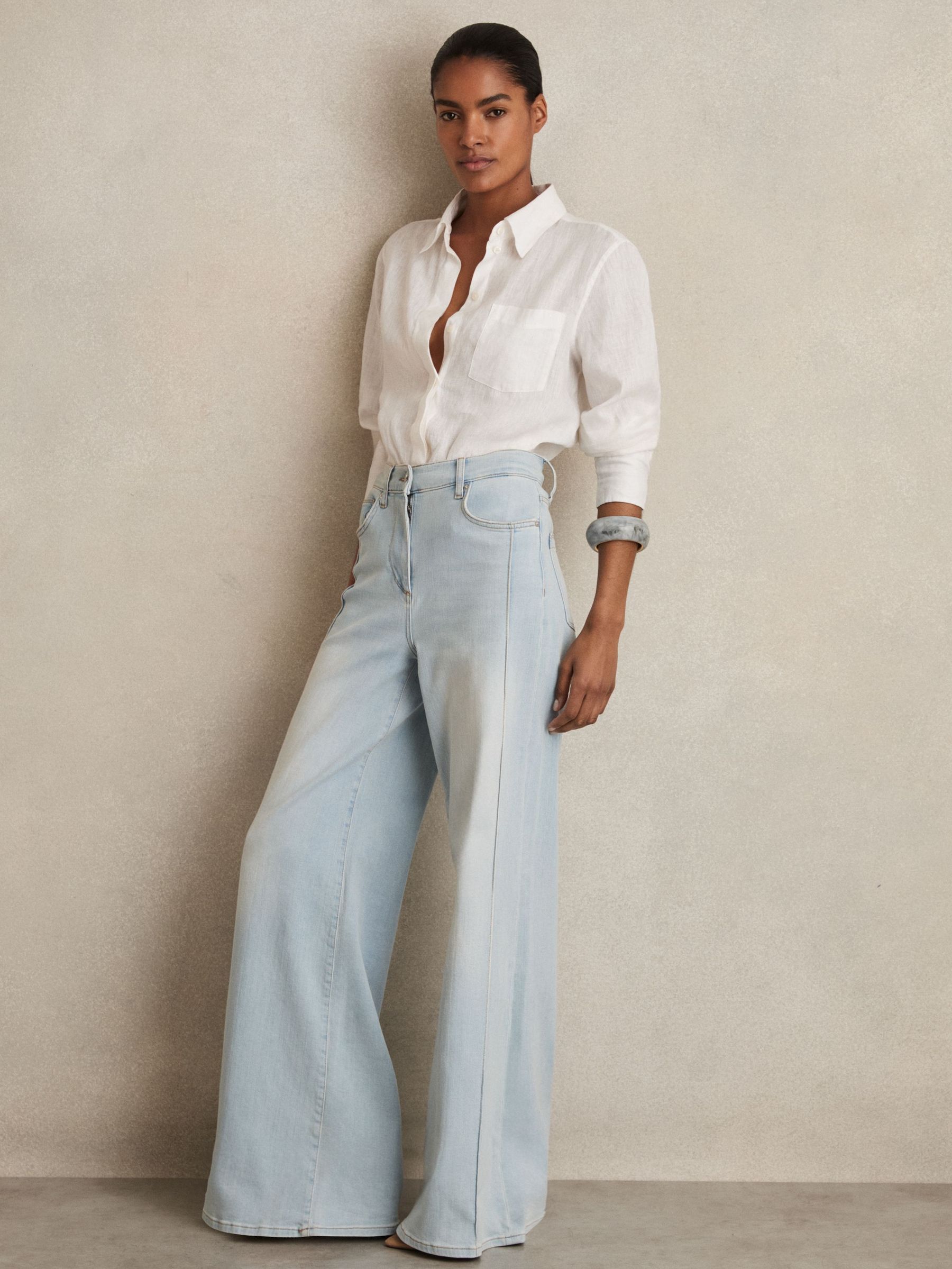 Petite Stretch-Cotton Wide-Leg Jeans in Light Blue (AY8838) | US$285