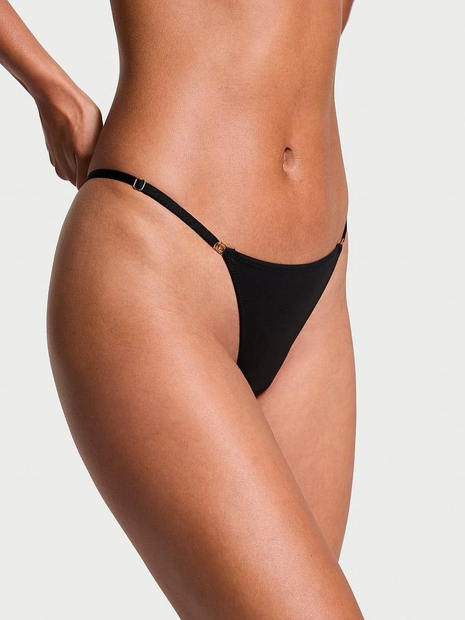 Black Thong Knickers (B38479) | €15.50