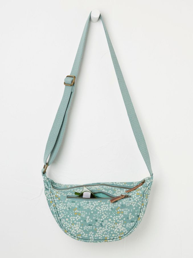 Jovie Green Printed Sling Bag (B48938) | €24