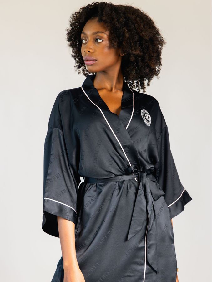 Black Logo Satin Short Piped Robe (B60702) | €56