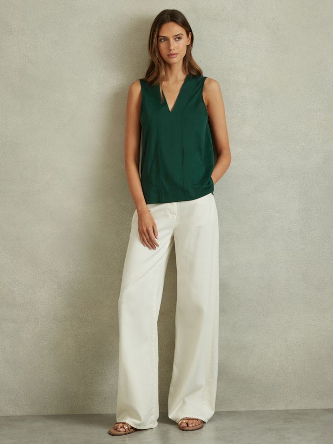 V-Neck Shell Top in Green (B67556) | US$32