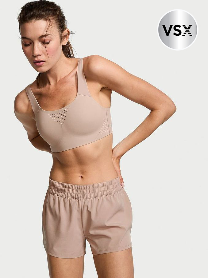 Candlelight Rose Nude Running Shorts (B67842) | €33