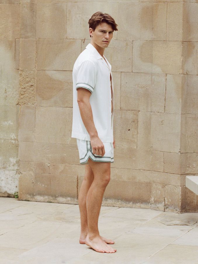 Che Contrast Cuff Cuban Collar Shirt in Ivory (C86632) | US$150