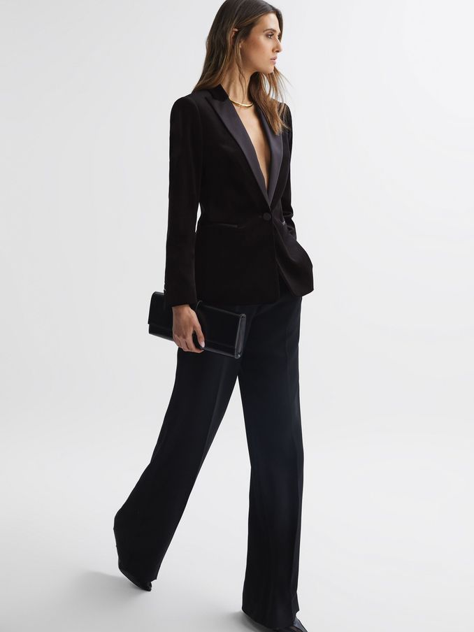 Velvet Single Breasted Blazer in Black (D00334) | US$153