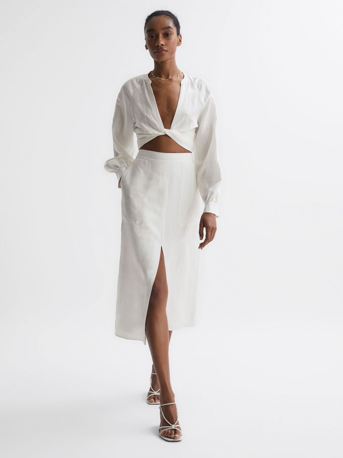 Linen High Rise Skirt in White (D54880) | US$117