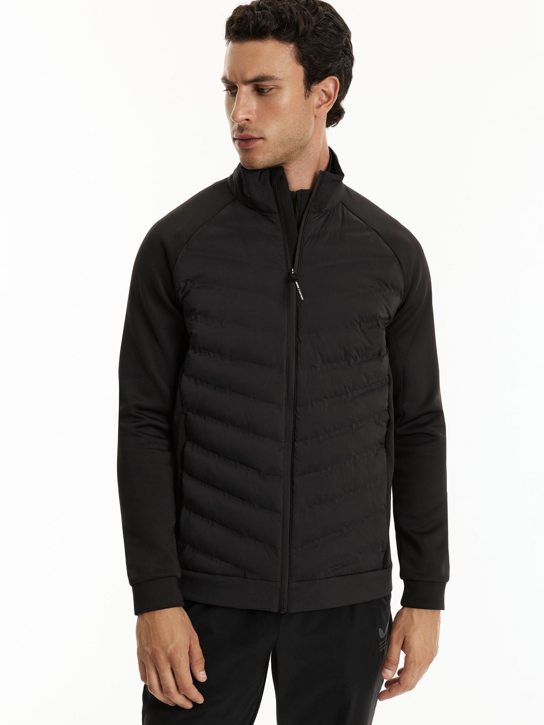 Black - Regular Reiss | Castore Hybrid Quilted Jacket