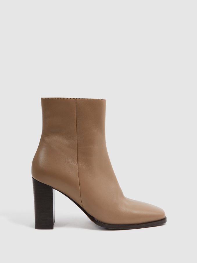 Square Toe Block Heel Boots in Camel (D99646) | €285