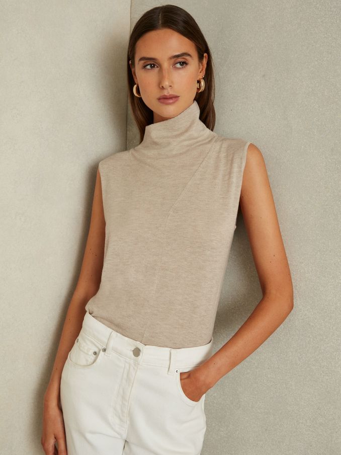 Wool Slouched Sleeveless Top in Neutral (E08134) | €53