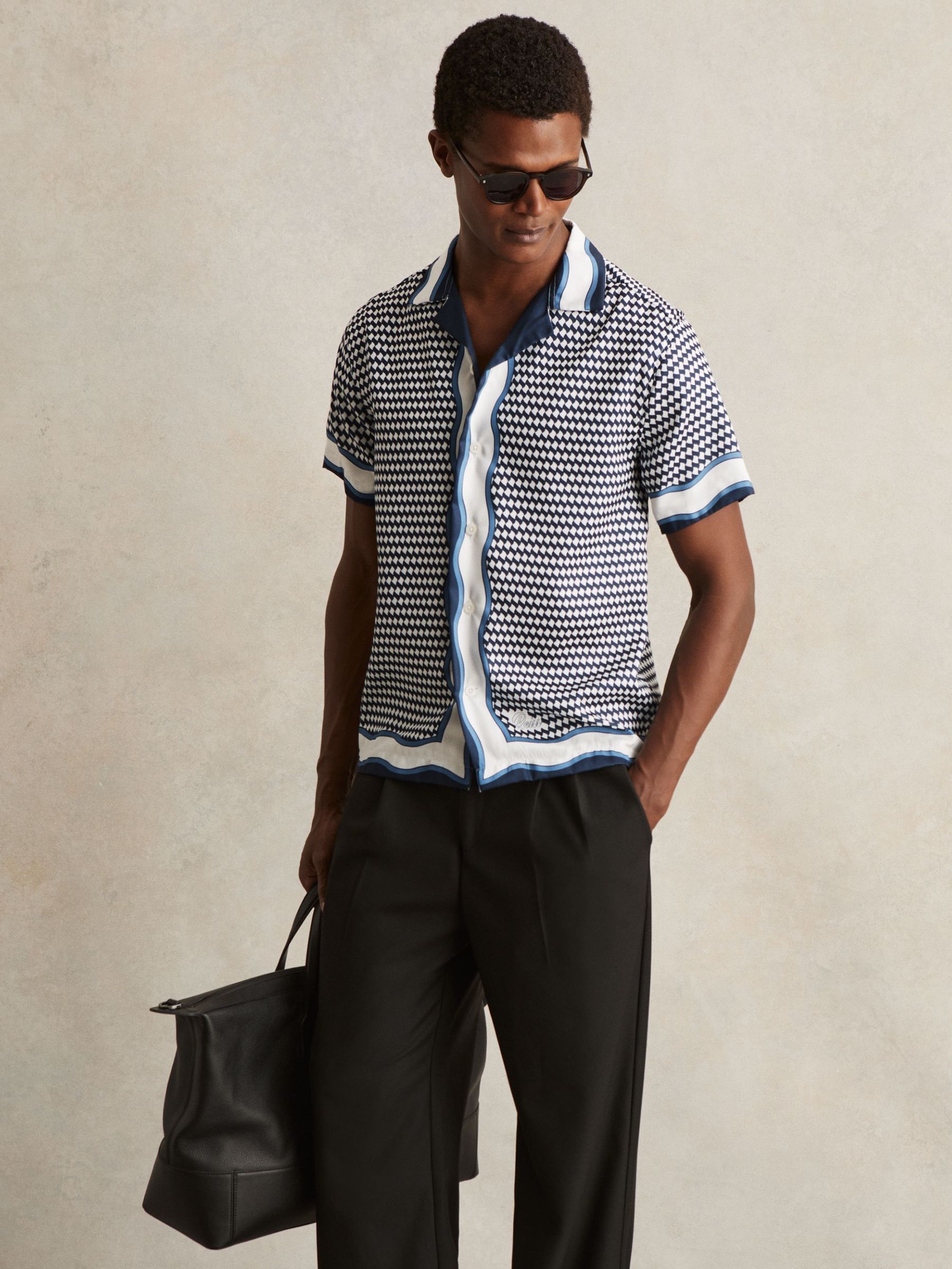 Geometric-Print Cuban-Collar Shirt in White/Navy (E11020) | 425 QAR