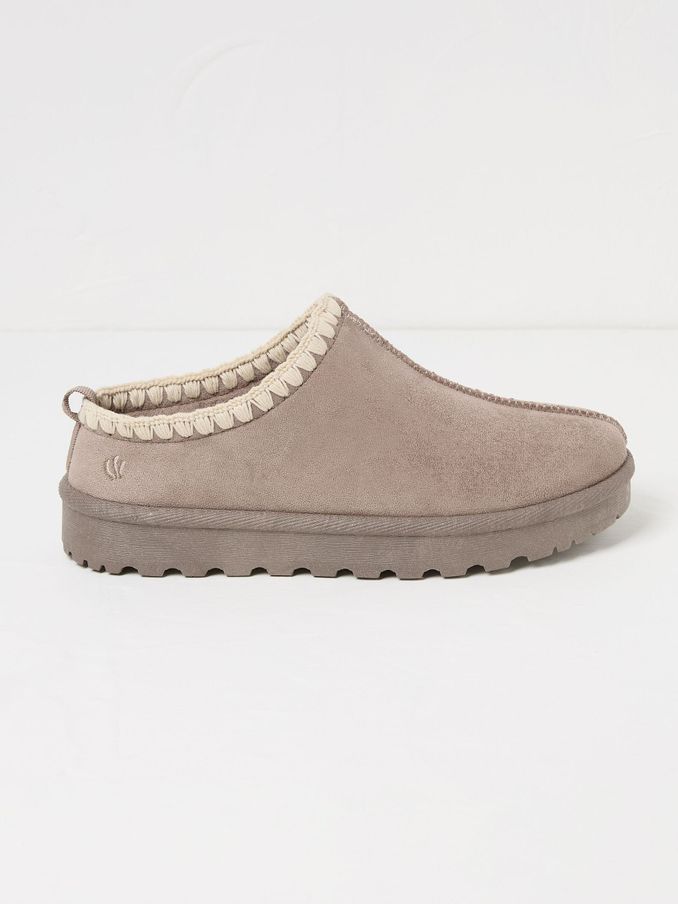 Lyra Natural Snug Slippers (E17773) | €26