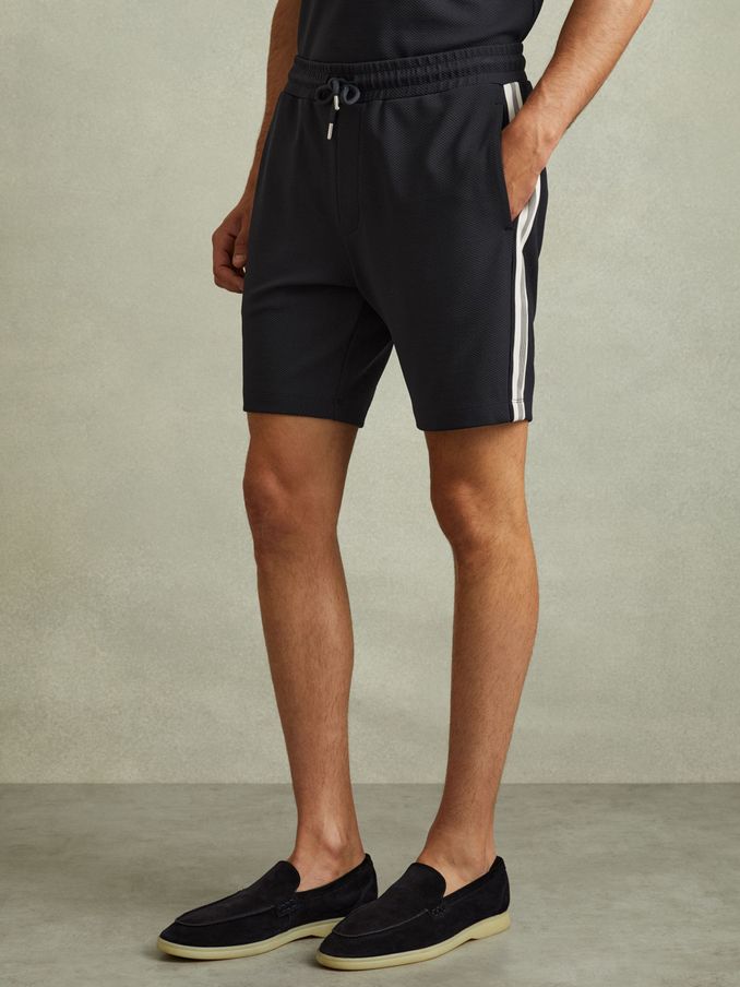 Textured Contrast Side Drawstring Shorts in Navy (E26535) | €58