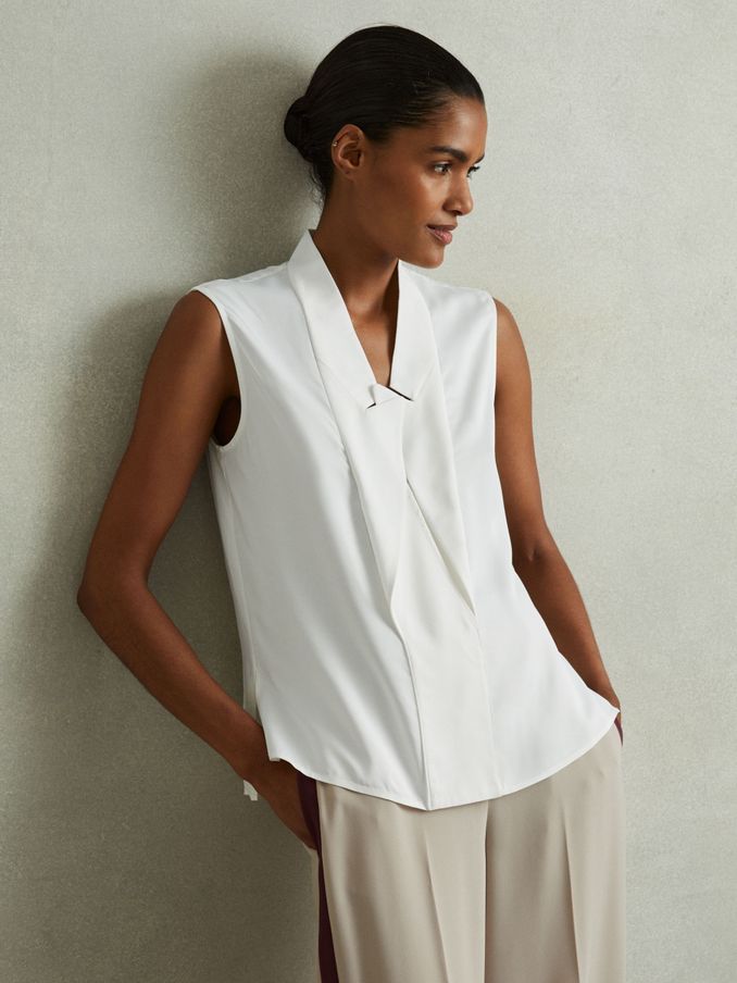 Relaxed Tux Top in Ivory (E27161) | CA$80