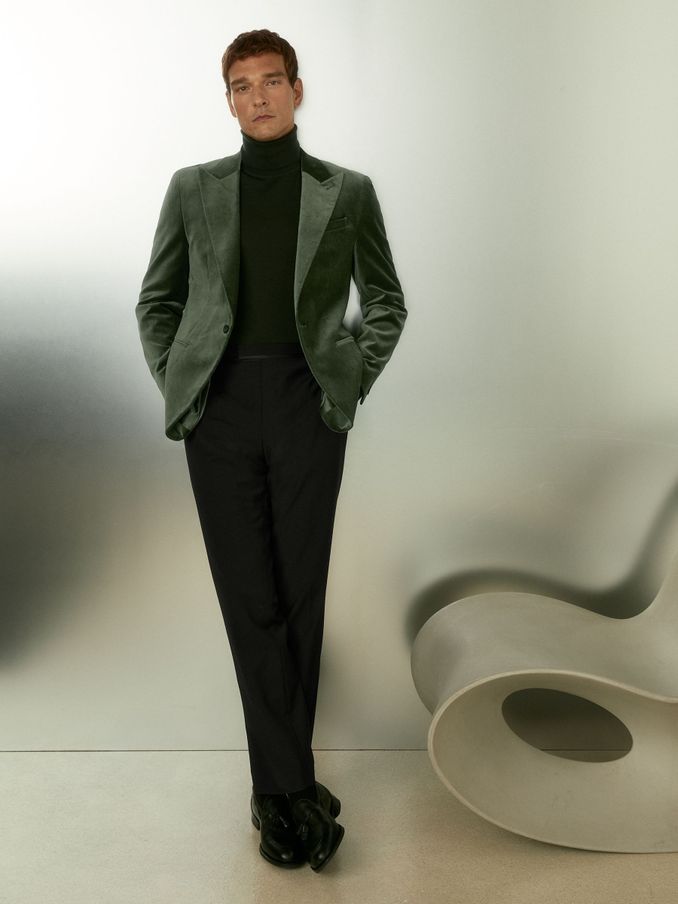 Velvet Single Breasted Blazer in Sage Green (E28582) | CHF 171