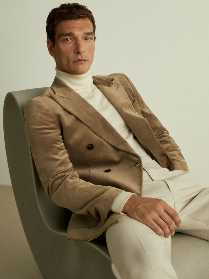 Velvet Double-Breasted Blazer in Taupe Brown (E28591) | €183