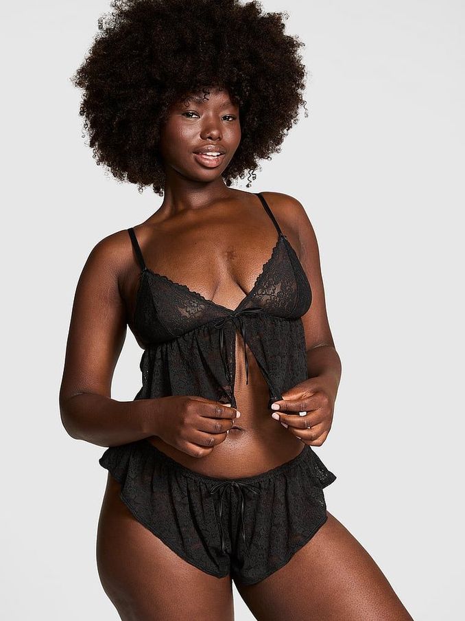 Black Lace Cami Pyjama Set (E31198) | €45