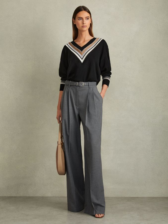 Maisie Black/White Striped Trim V-Neck Jumper (E38876) | €81