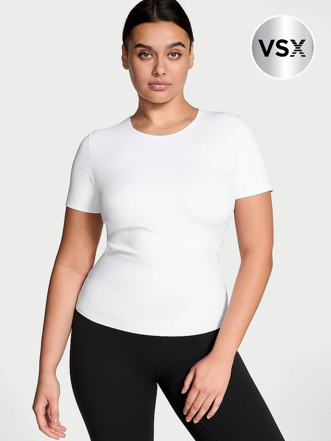 White Elevate™ Stretch T-Shirt (E43473) | €45