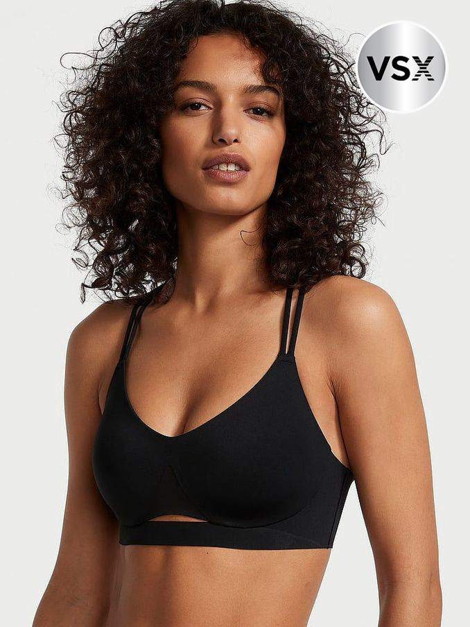 Black Elevate™ Strappy Comfort Low Support Sports Bra (E43501) | €52
