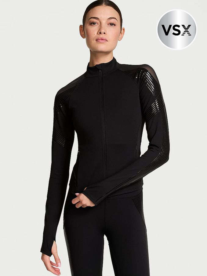 Black Elevate™ Contour Jacket (E46528) | €98