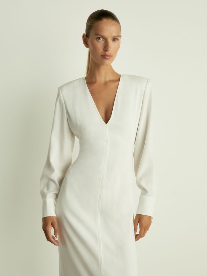 Plunge-Neck Crepe Maxi Dress in White (E47894) | €99