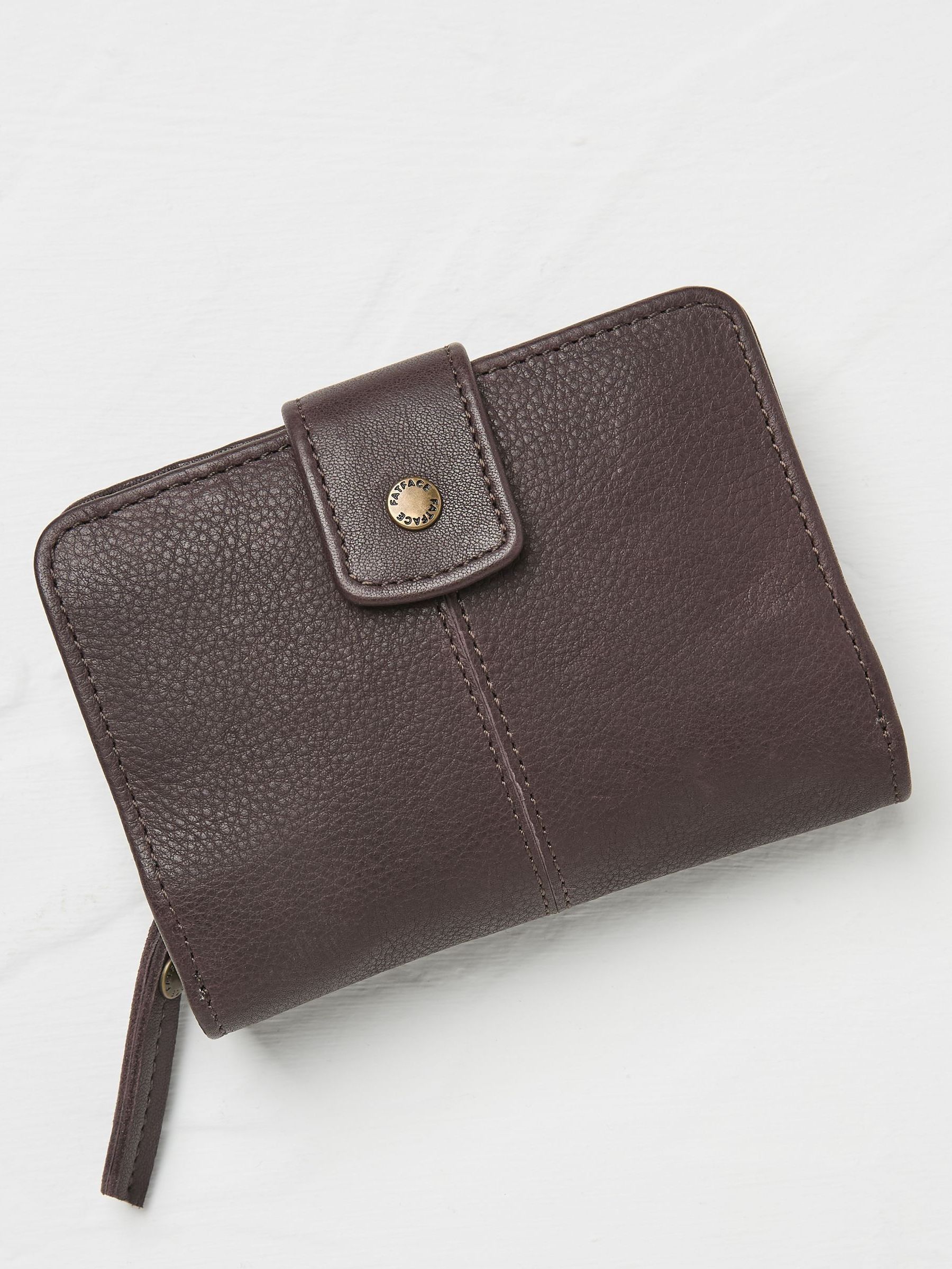 Etta Brown Leather Zip Purse (E50280) | €46