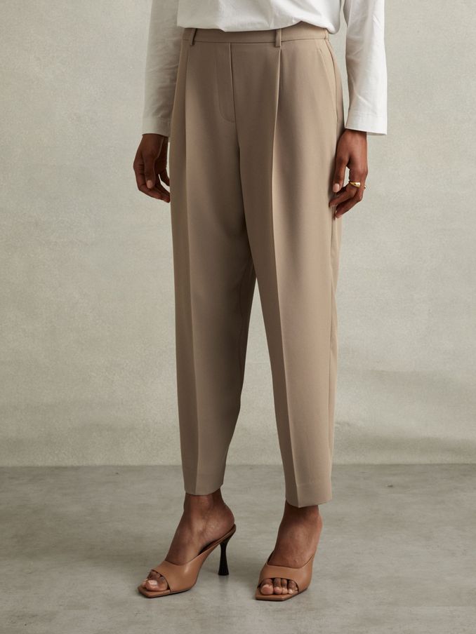 Front Pleat Tapered Trousers in Mink Neutral (E52533) | €82