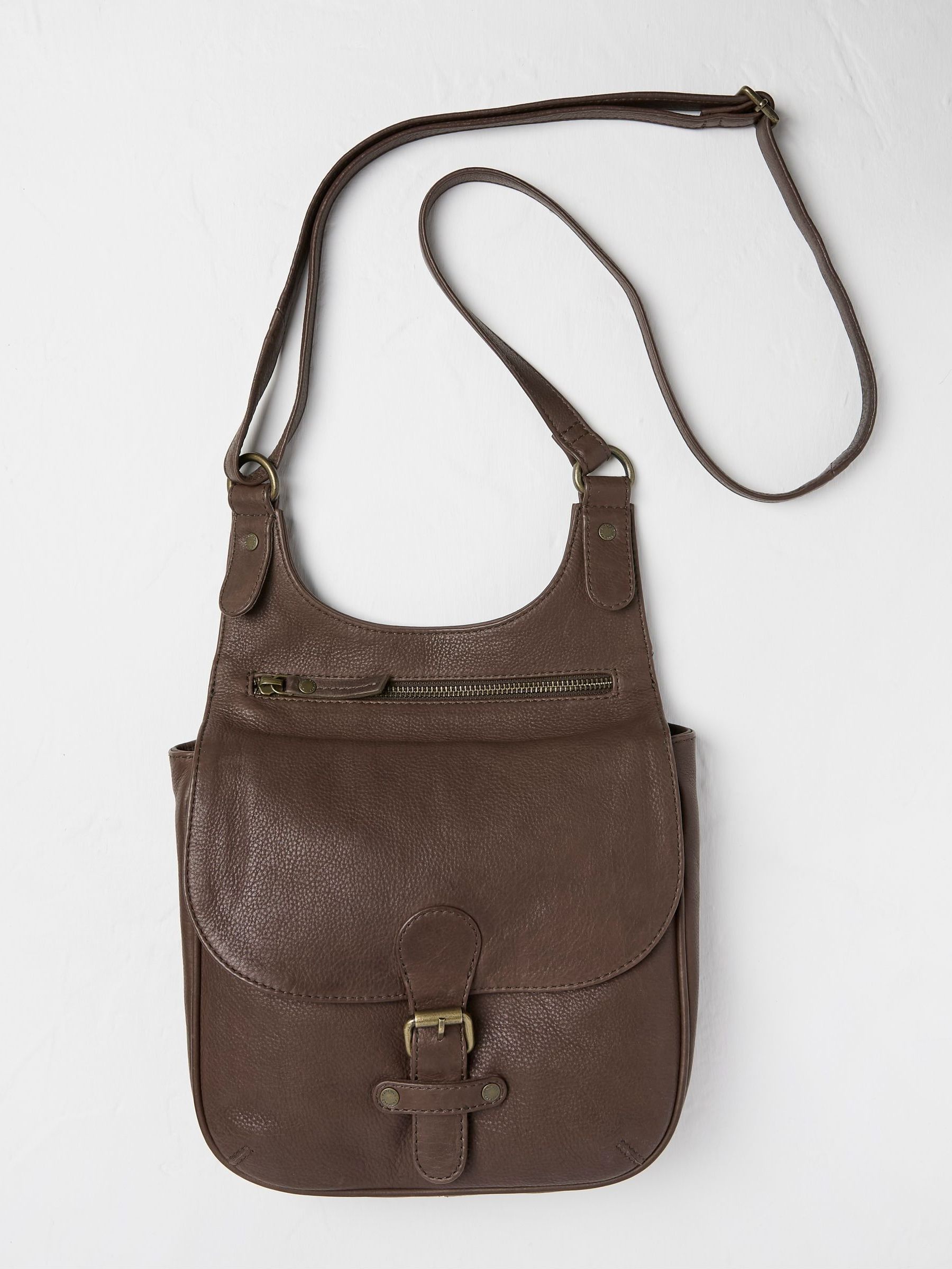 Anna Brown Oiled Leather Crossbody Bag (E55948) | €91