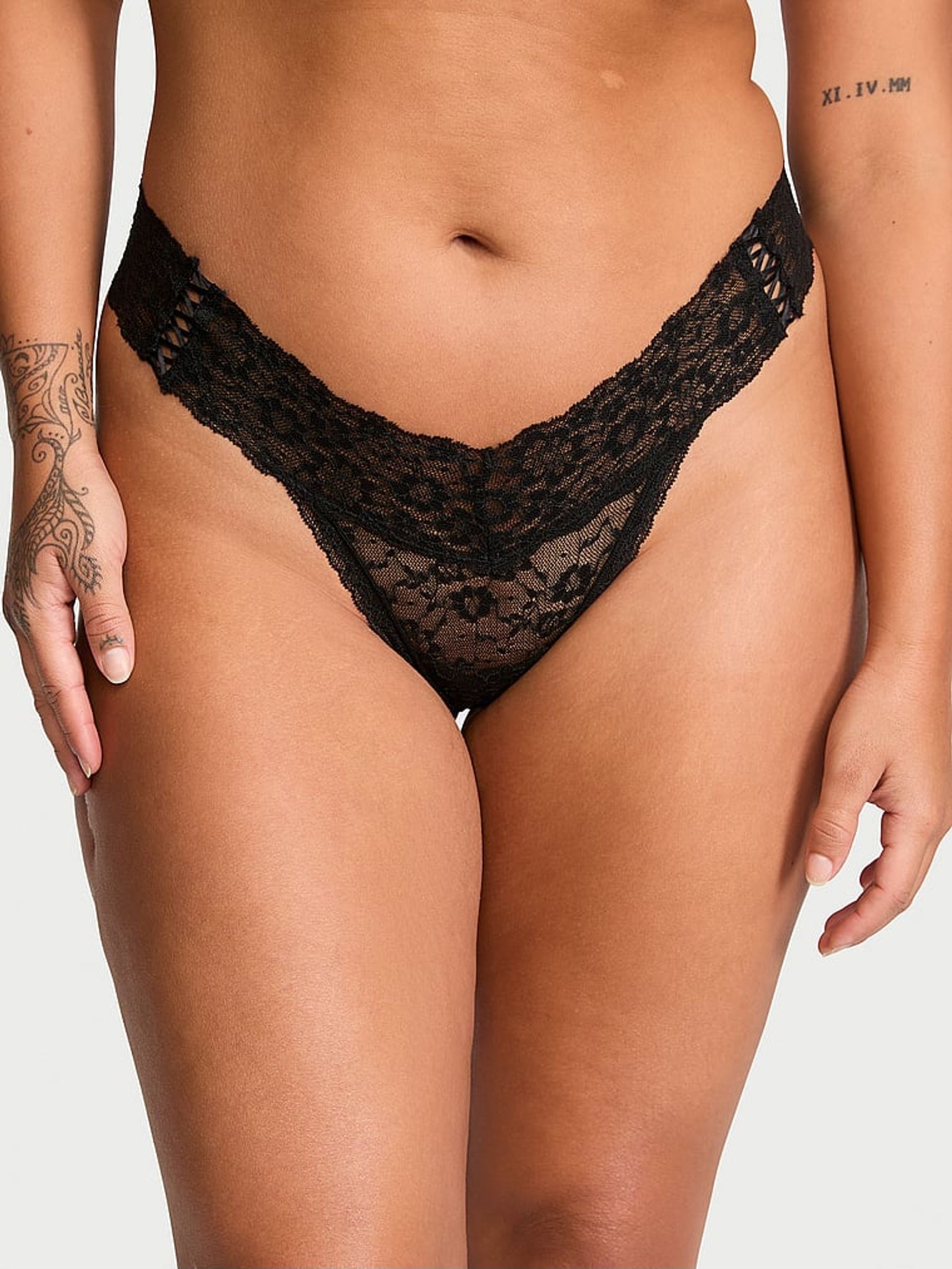 Pure Black Thong Knickers (E71671) | €10.50
