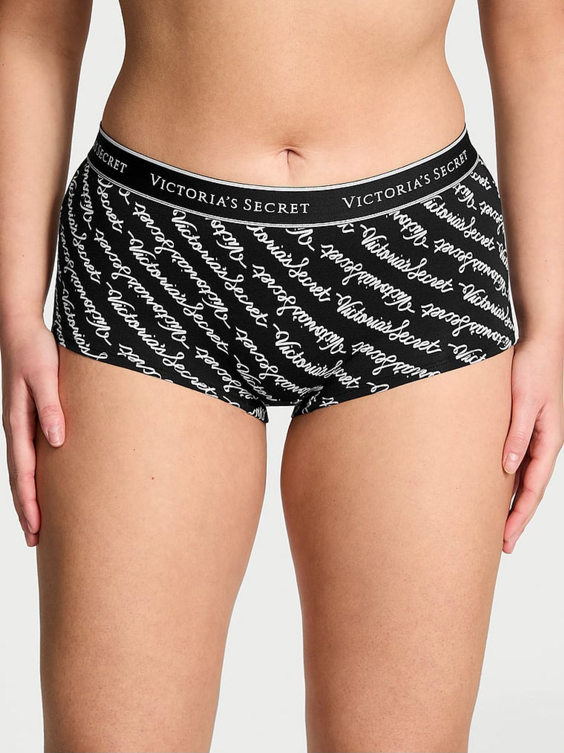 Vs Script Black Short Knickers (E71994) | €10.50