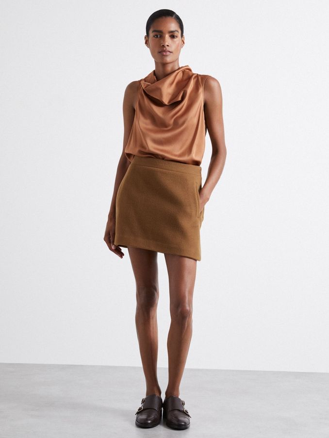 Atelier Virgin Wool and Camel-Blend Suit Skirt in Camel (E75010) | €123