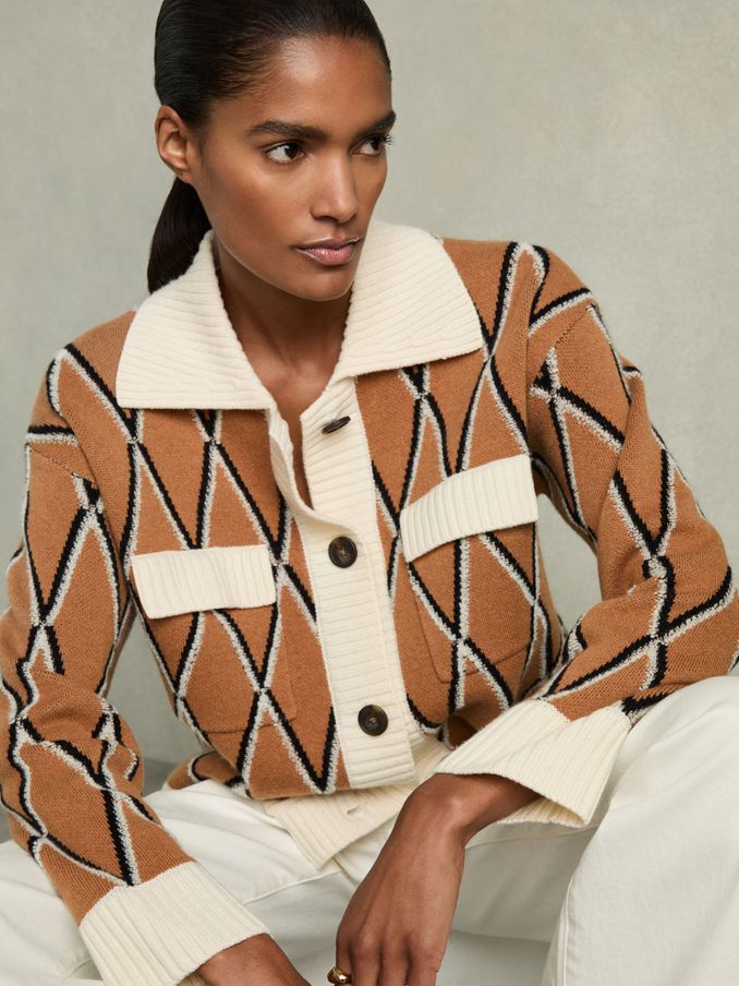 Wool-Cashmere Diamond-Jacquard Cardigan in Camel/Ivory (E78665) | US$131