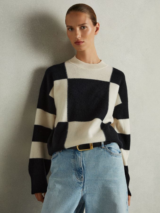 Wool-Cashmere Check-Intarsia Jumper in Black/White (E78675) | €111
