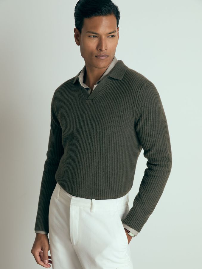 Atelier Ribbed-Cashmere Polo Shirt in Military Green (E79326) | US$240