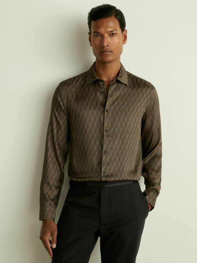Monogram-Print Twill Shirt in Dark Brown (E79941) | €41