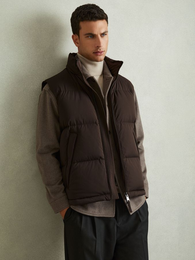 Quilted-Shell Zip-Through Gilet in Brown (E80196) | €198