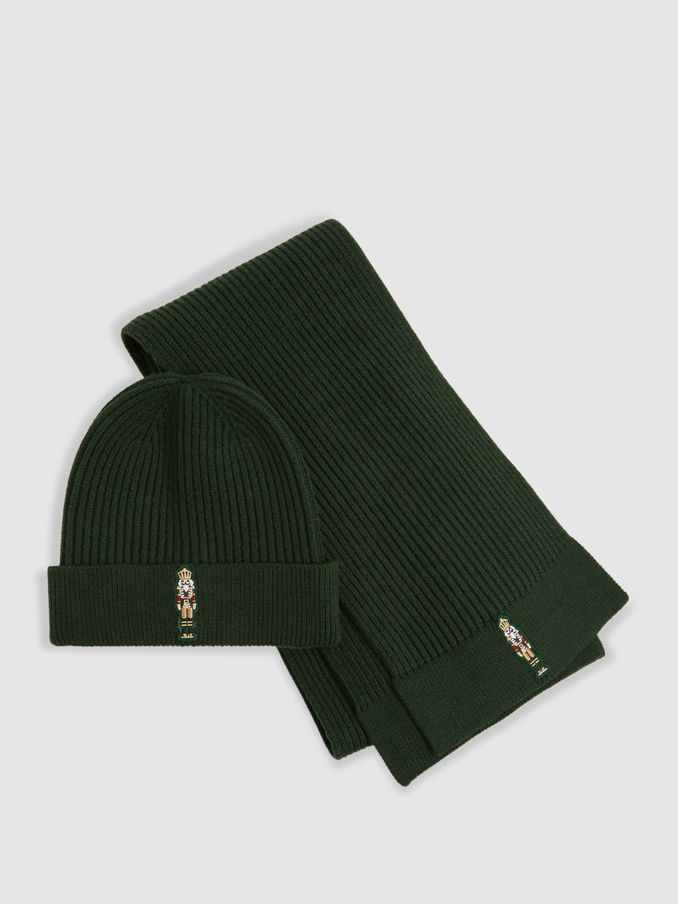 Nutcracker-Embroidered Hat and Scarf Set in Emerald Green (E84206) | 55 QAR