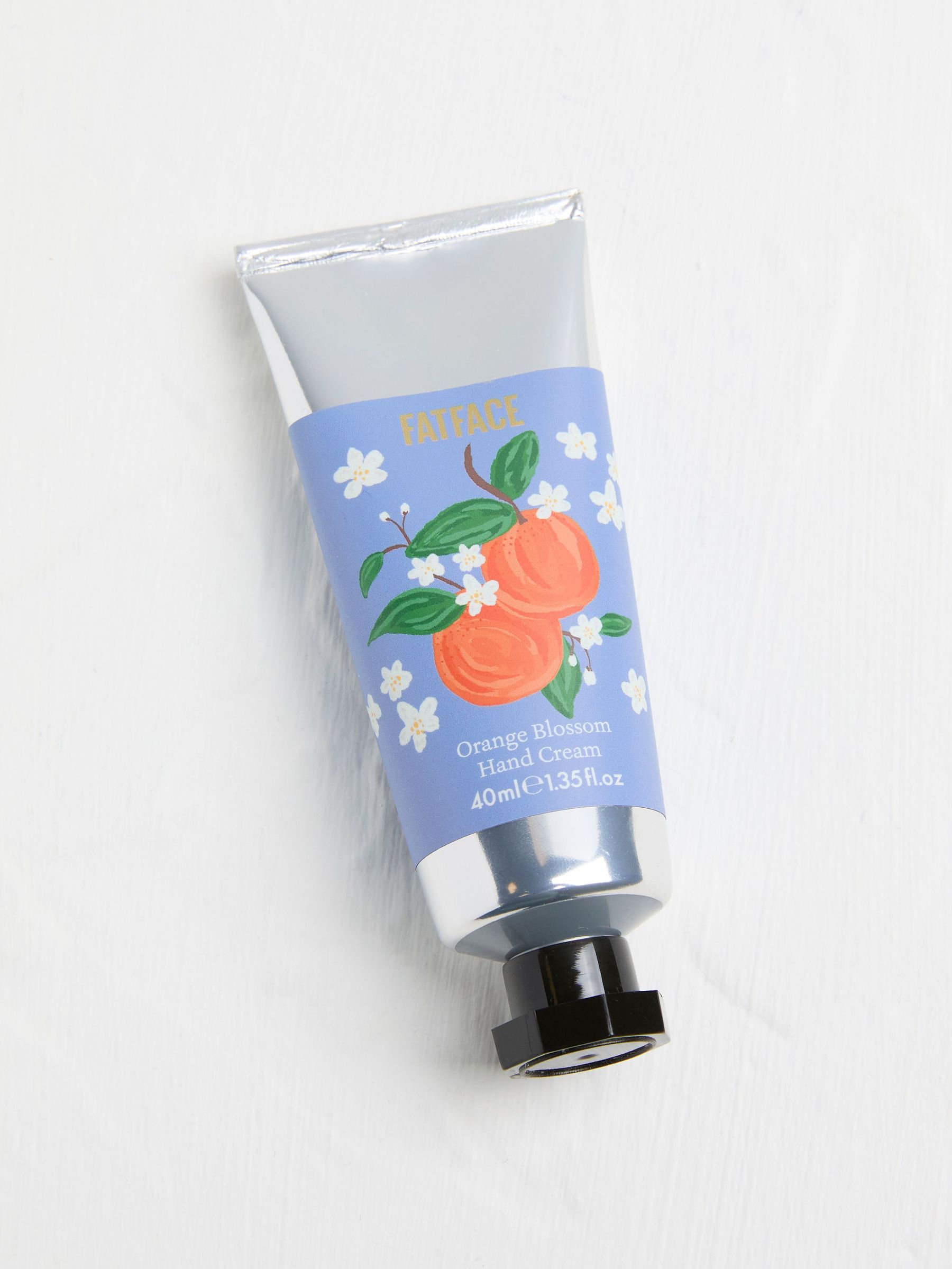 Lilac Envigorating Scented Hand Cream (E88424) | €7.50