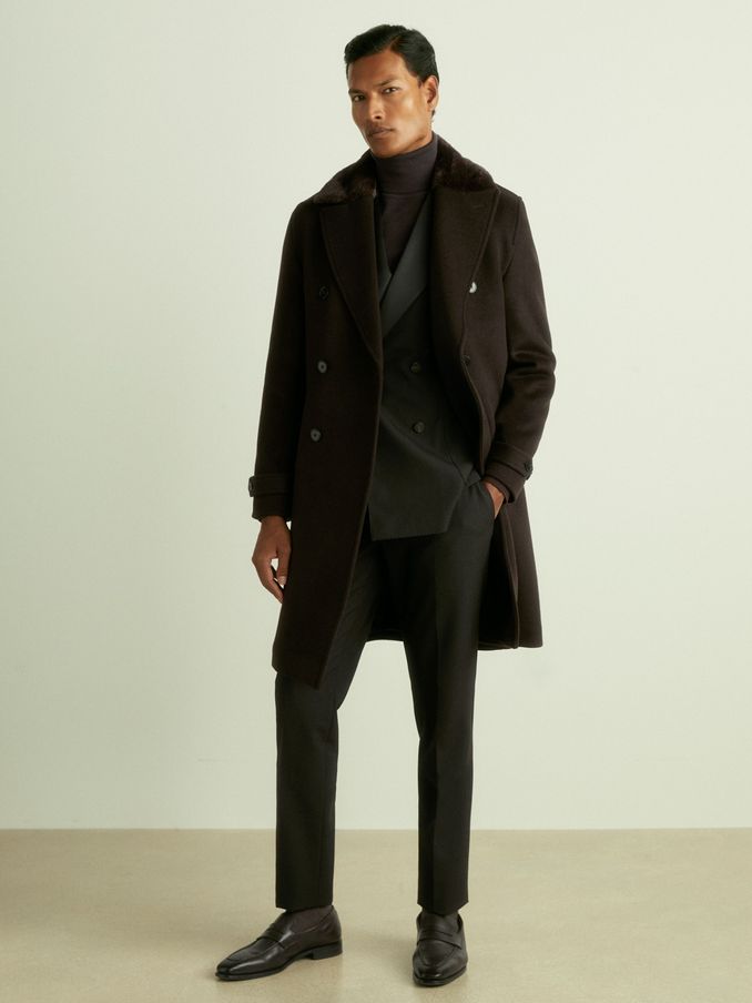 Wool-Blend Faux-Fur Collar Overcoat in Brown (E92576) | €326