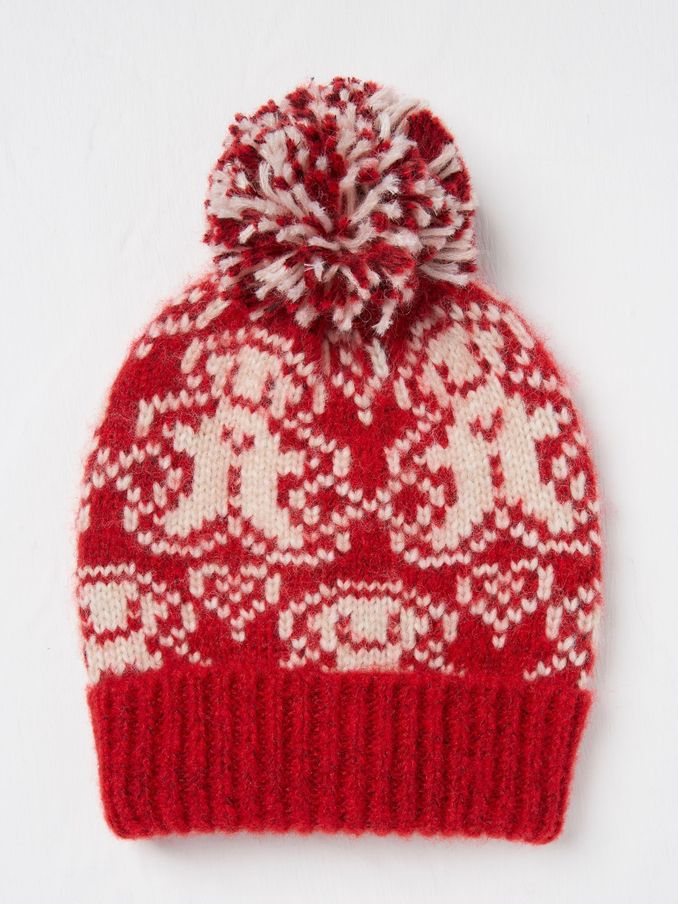 Red Gingerbread Christmas Beanie Hat (E99678) | $9