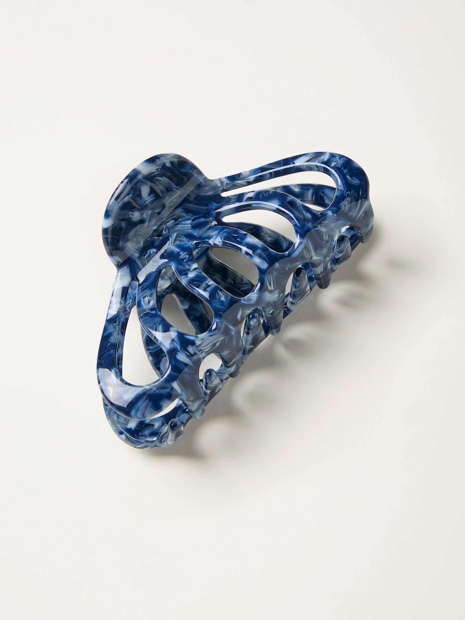 Blue Cut Out Claw Clip (F02951) | €13.50