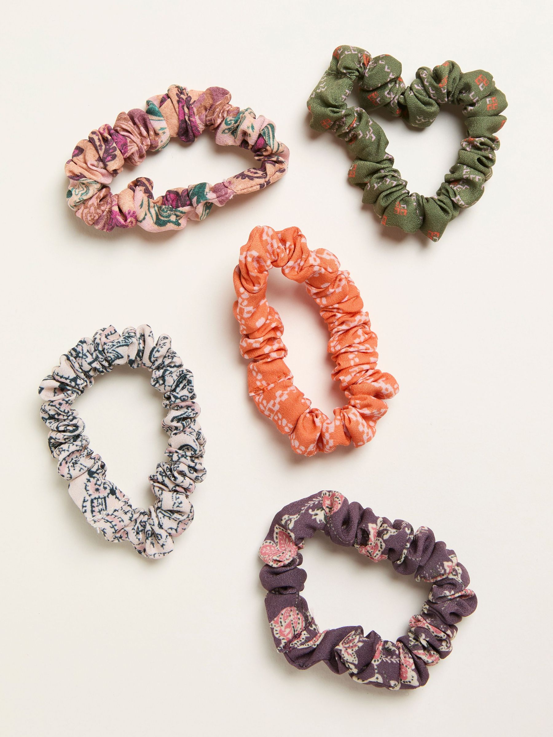 Multi 5 Pack Lost & Found Printed Scrunchies (F02958) | $18